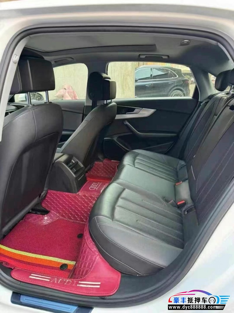 21年奥迪A4L轿车抵押车出售