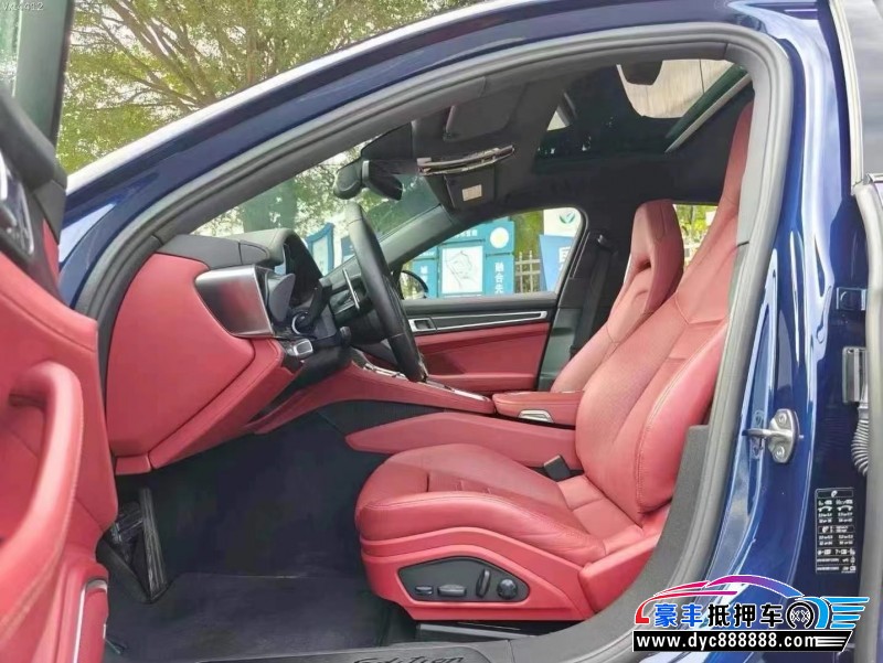 23年保时捷帕纳梅拉轿车抵押车出售