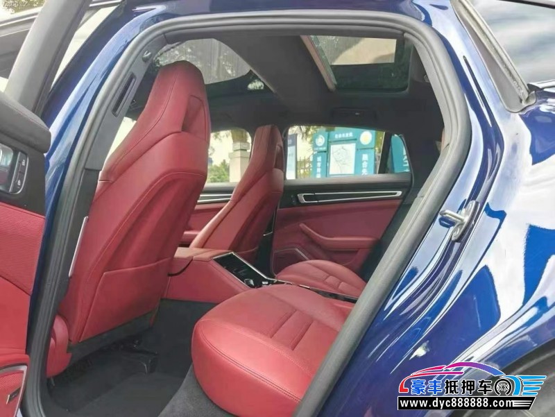 23年保时捷帕纳梅拉轿车抵押车出售