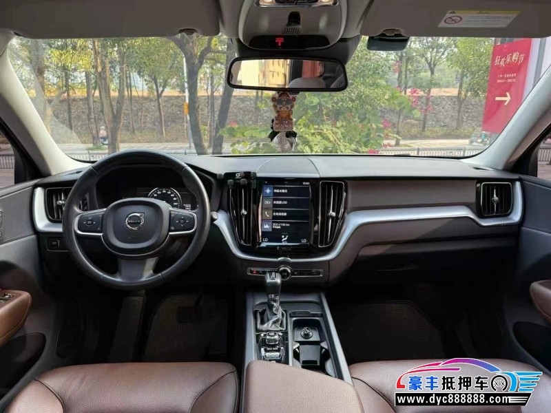 18年沃尔沃XC60轿车抵押车出售