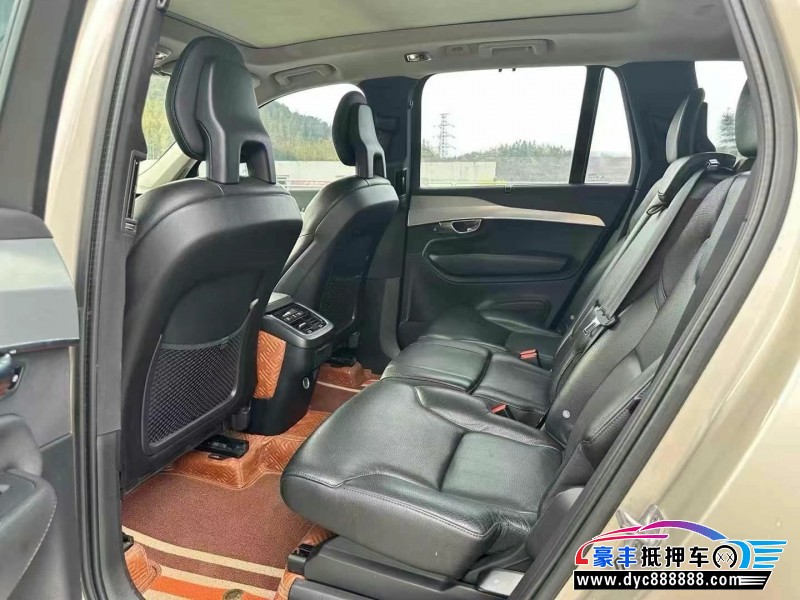 15年沃尔沃XC90轿车抵押车出售