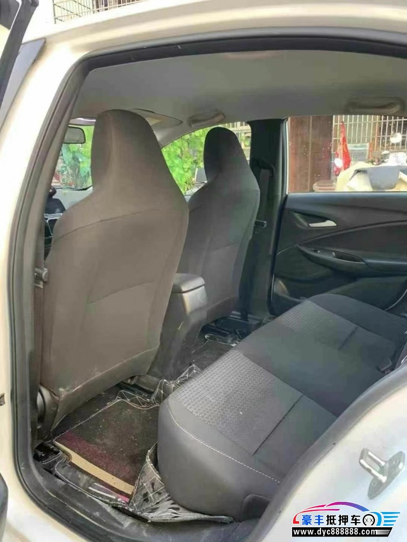 22年雪佛兰科沃兹轿车抵押车出售