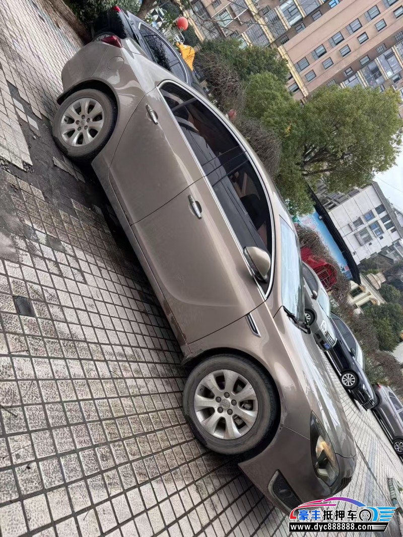 17年别克君威轿车抵押车出售