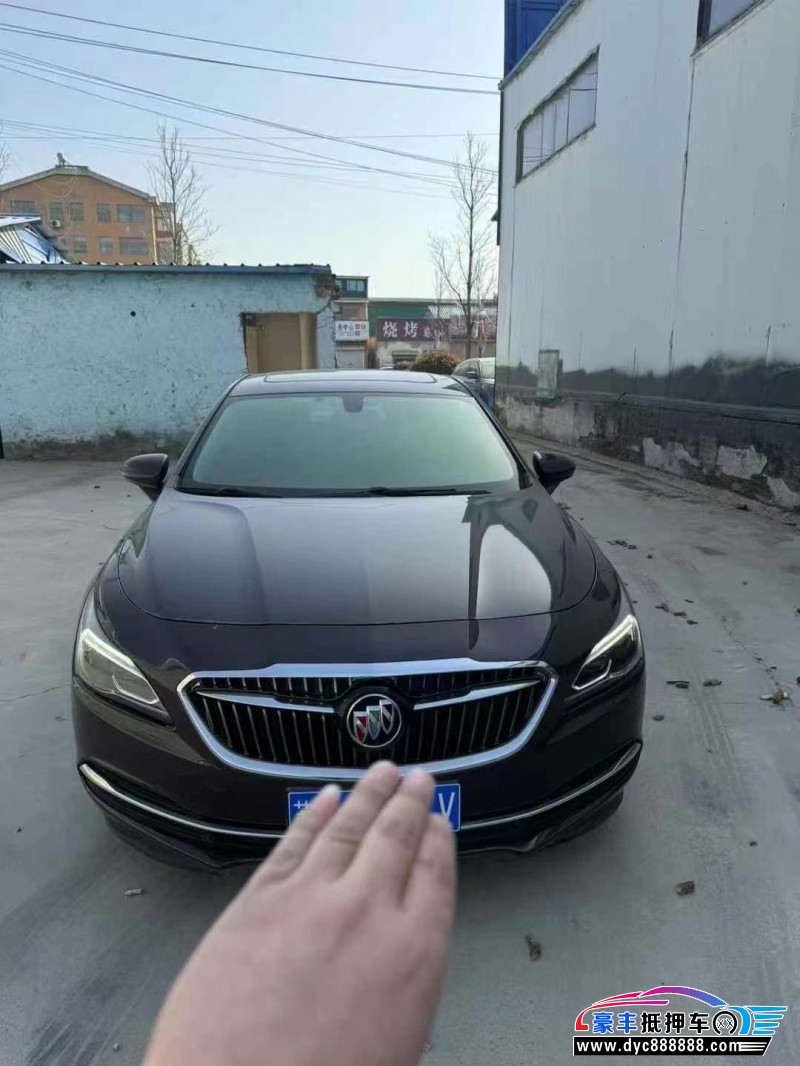 18年别克君越轿车抵押车出售