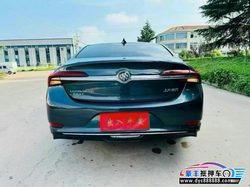 20年别克君越轿车抵押车出售