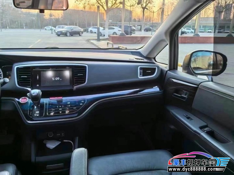 18年本田奥德赛轿车抵押车出售