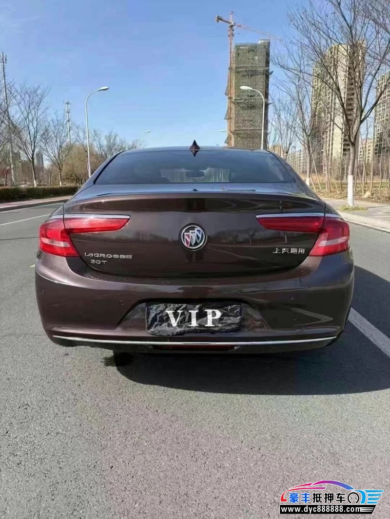 18年别克君越轿车抵押车出售