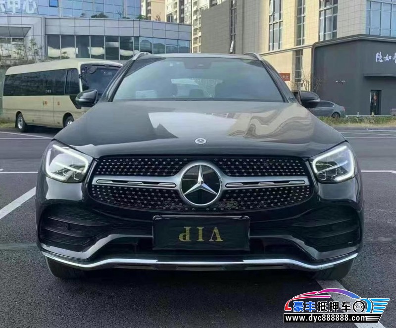 22年奔驰GLC轿车抵押车出售