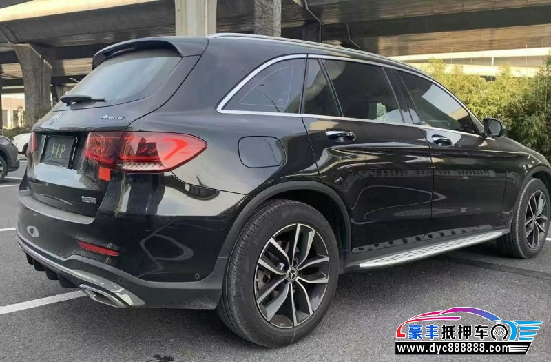 22年奔驰GLC轿车抵押车出售