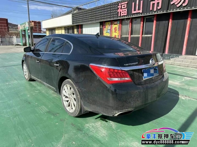 14年别克君越轿车抵押车出售