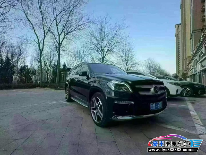 15年奔驰GL轿车抵押车出售
