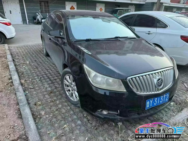 11年别克君越轿车抵押车出售