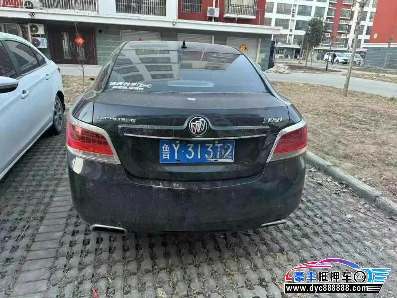 11年别克君越轿车抵押车出售