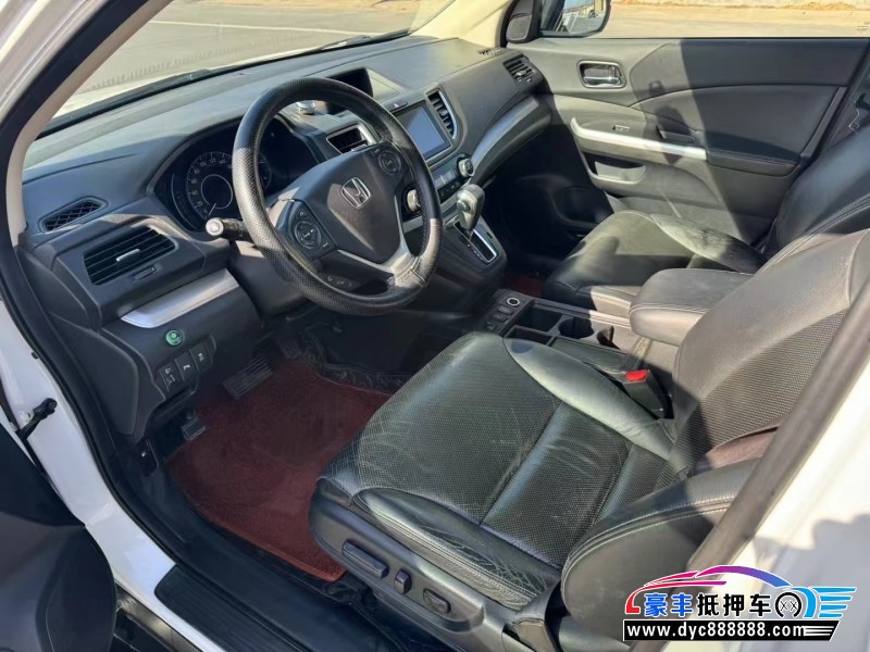 16年本田CR-V轿车抵押车出售