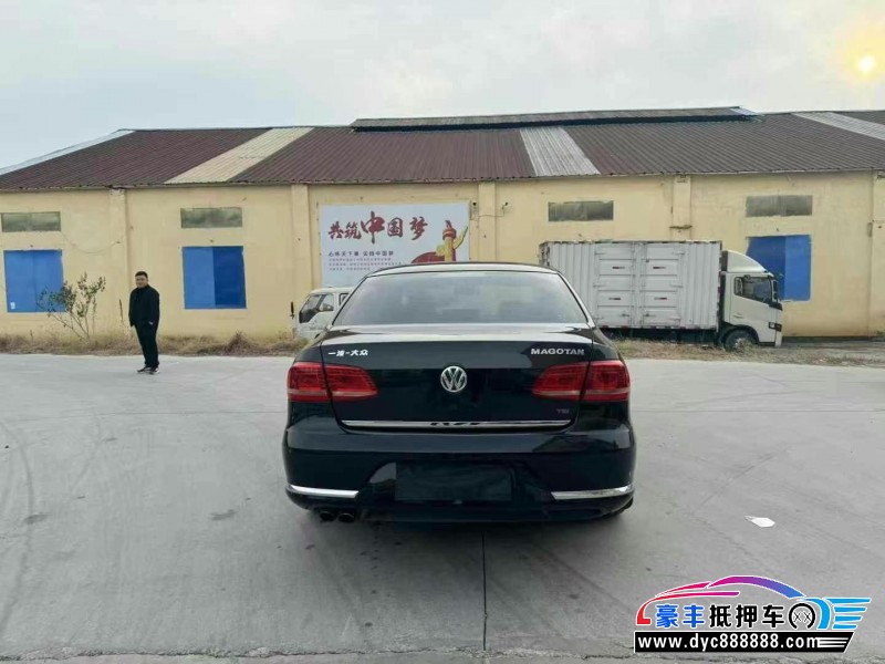 15年大众迈腾轿车抵押车出售