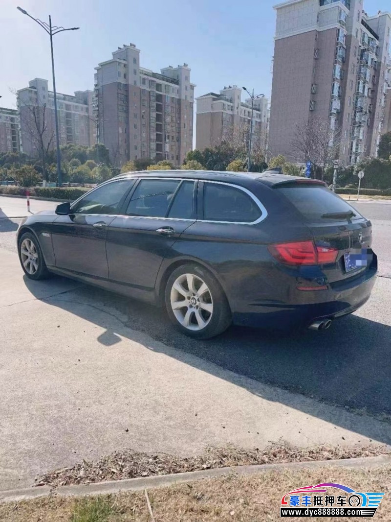 13年宝马5系轿车抵押车出售