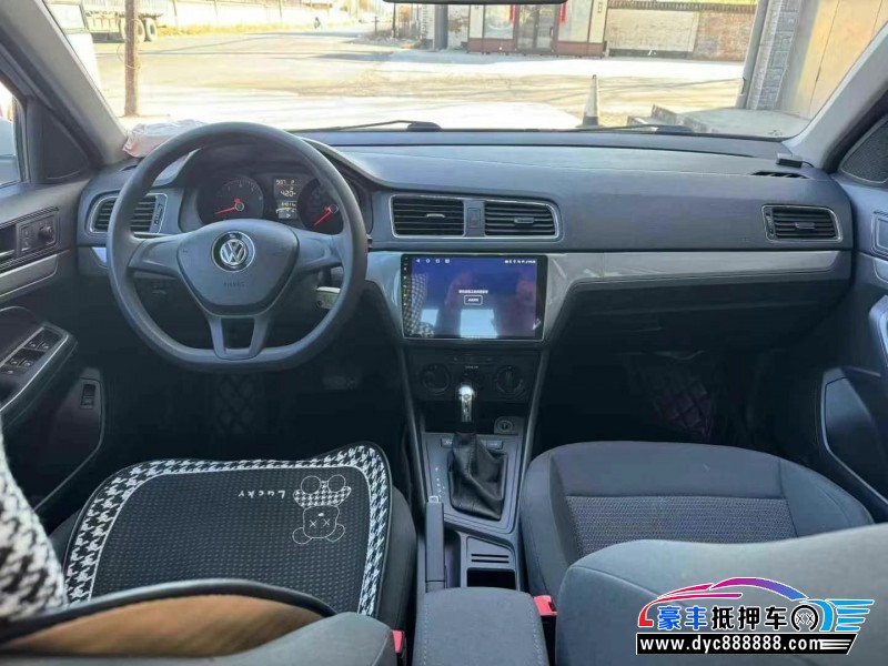 18年大众朗逸轿车抵押车出售