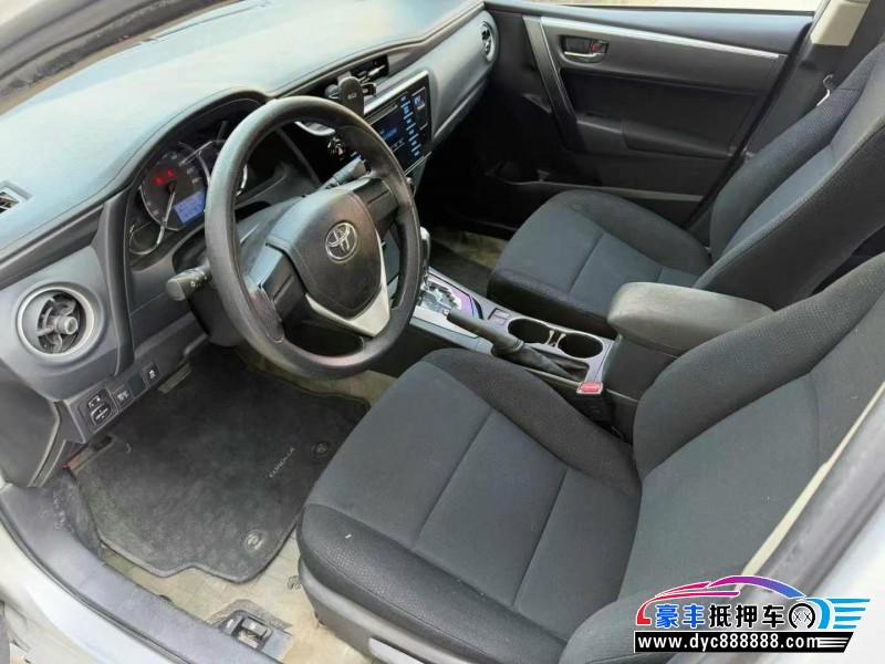 17年丰田卡罗拉轿车抵押车出售