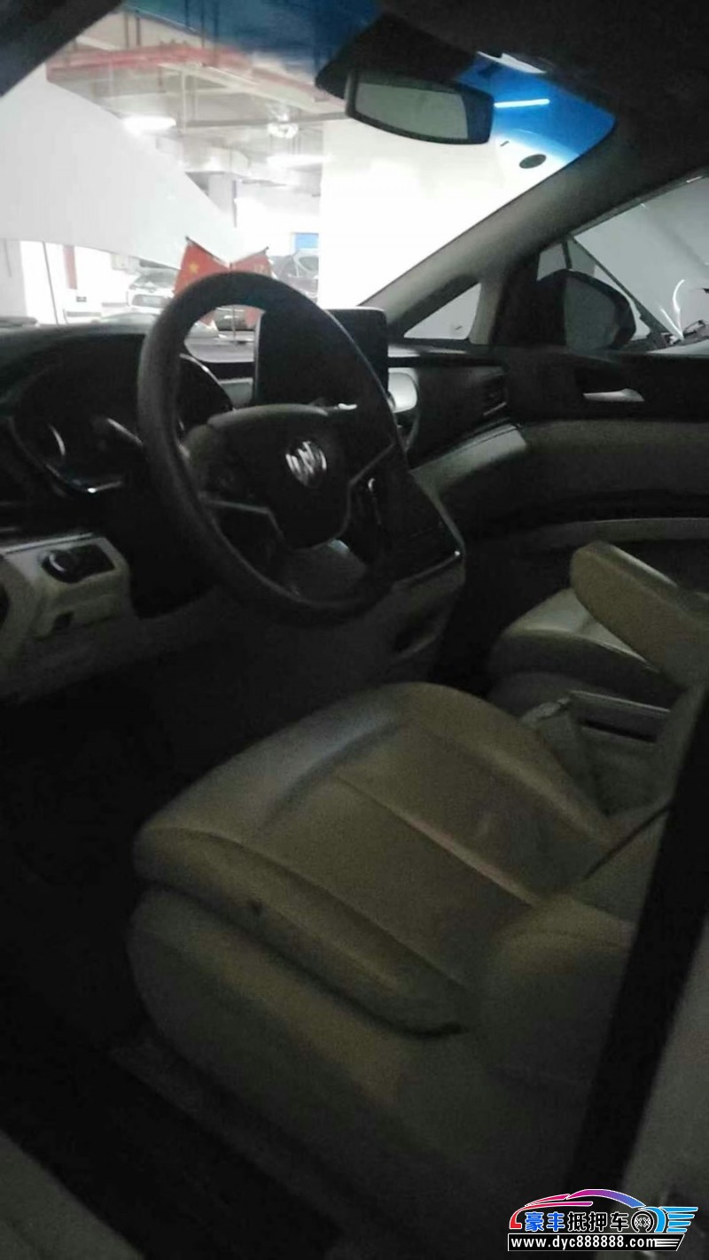 20年别克GL8MPV抵押车出售