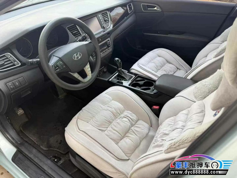 16年现代名图轿车抵押车出售