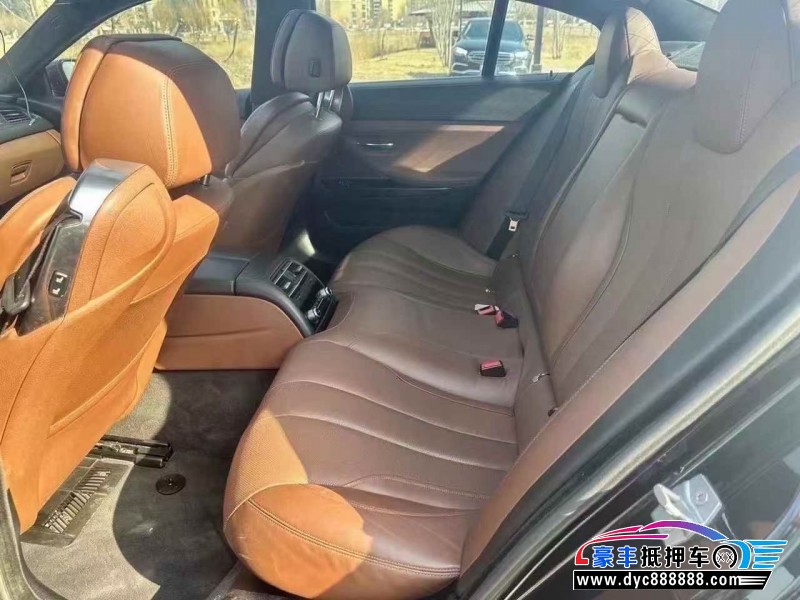 13年宝马6系轿车抵押车出售