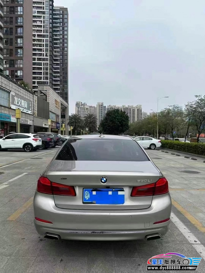 19年宝马5系轿车抵押车出售