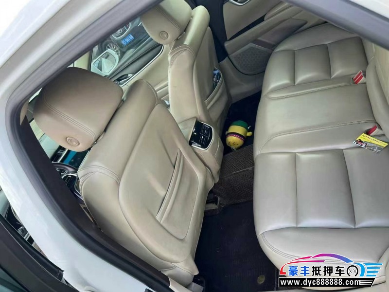 17年凯迪拉克XTS轿车抵押车出售