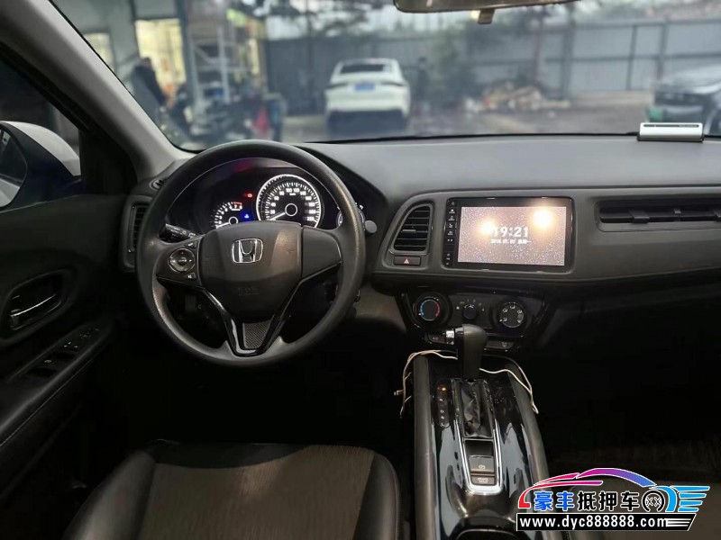22年本田缤智轿车抵押车出售