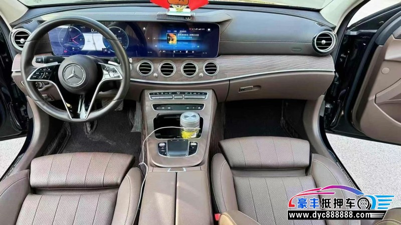 22年奔驰E轿车抵押车出售