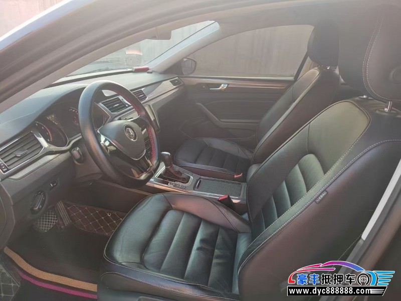 17年大众帕萨特轿车抵押车出售