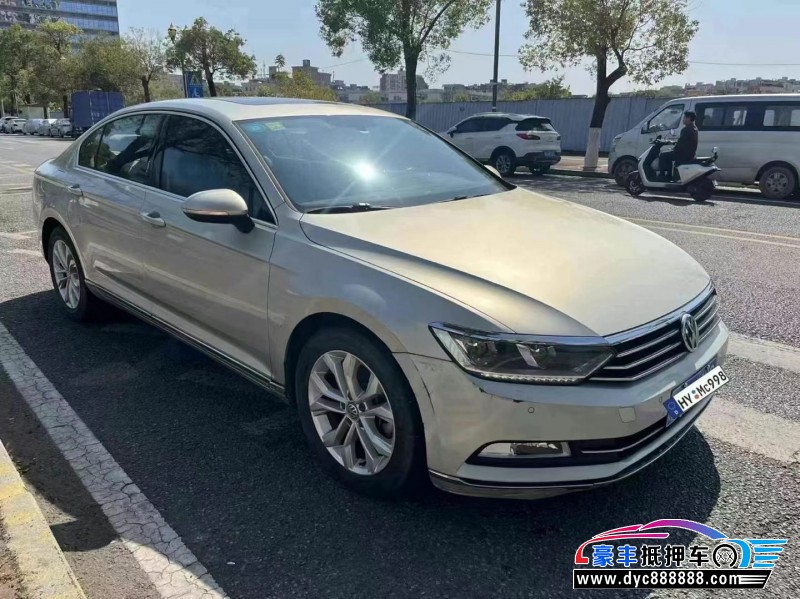 19年大众迈腾轿车抵押车出售