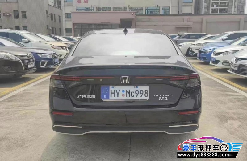 24年本田雅阁轿车抵押车出售