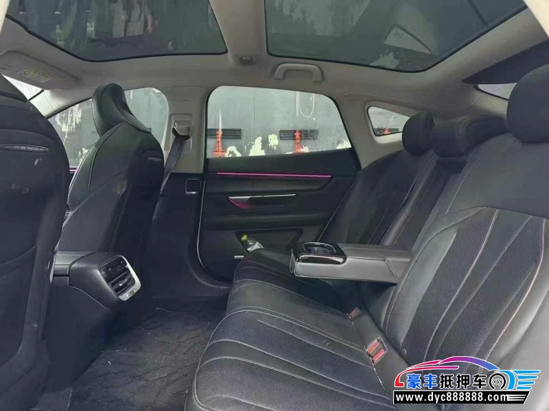 22年小鹏汽车P7轿车抵押车出售