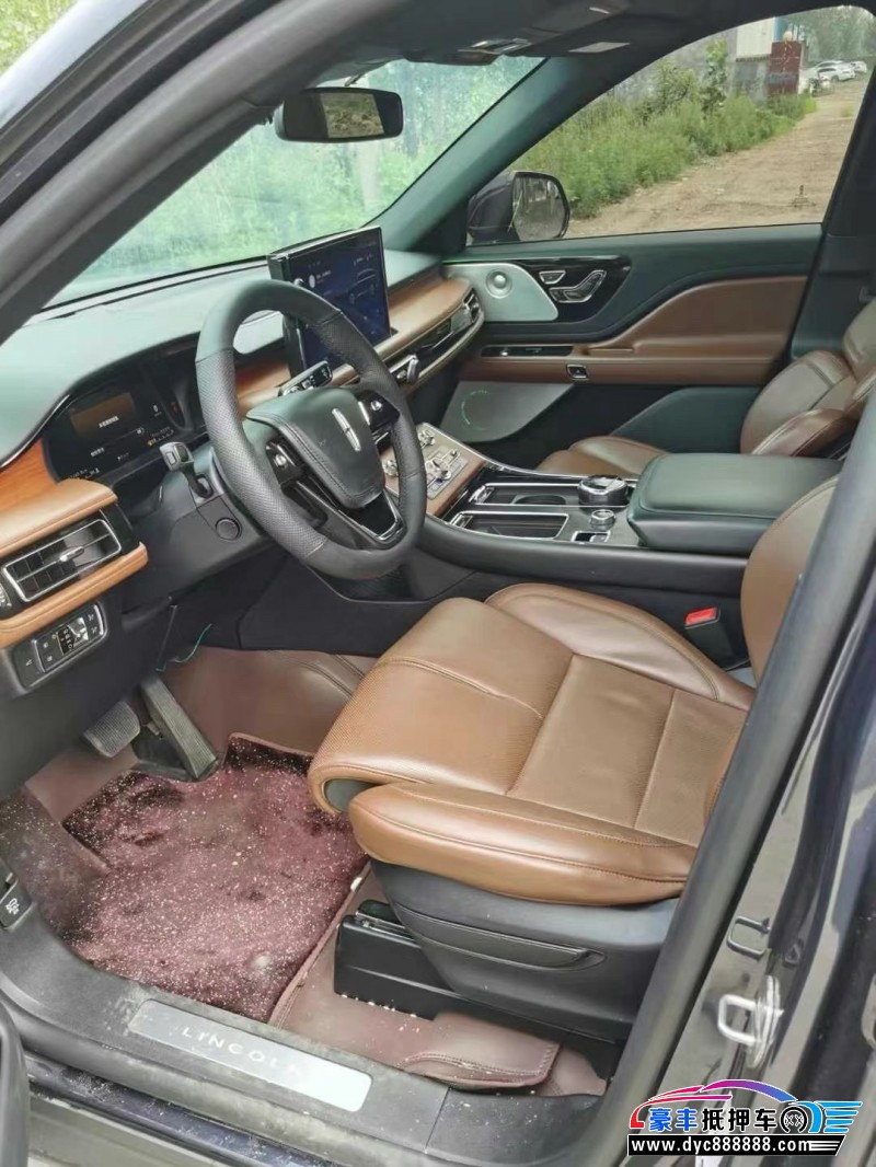 20年林肯飞行家轿车抵押车出售