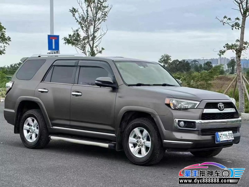19年丰田4Runner轿车抵押车出售