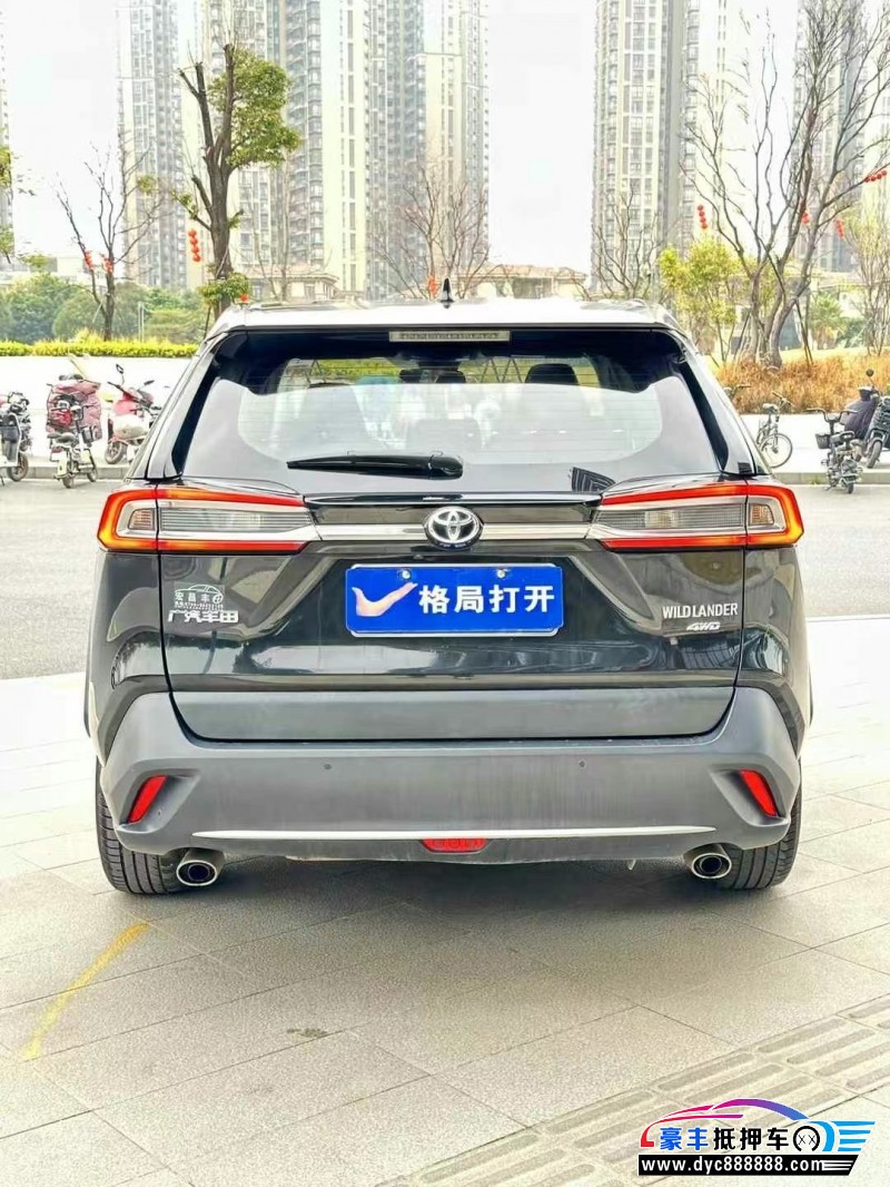 21年丰田威兰达轿车抵押车出售