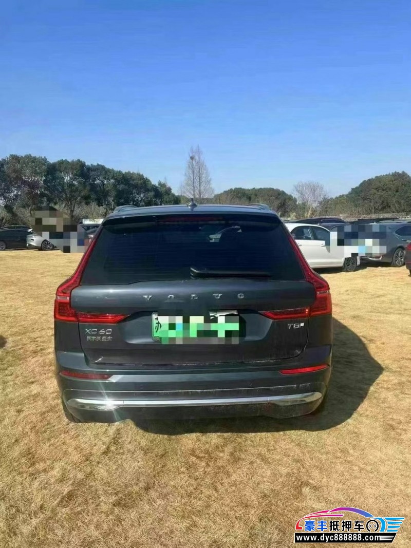 24年沃尔沃XC60轿车抵押车出售