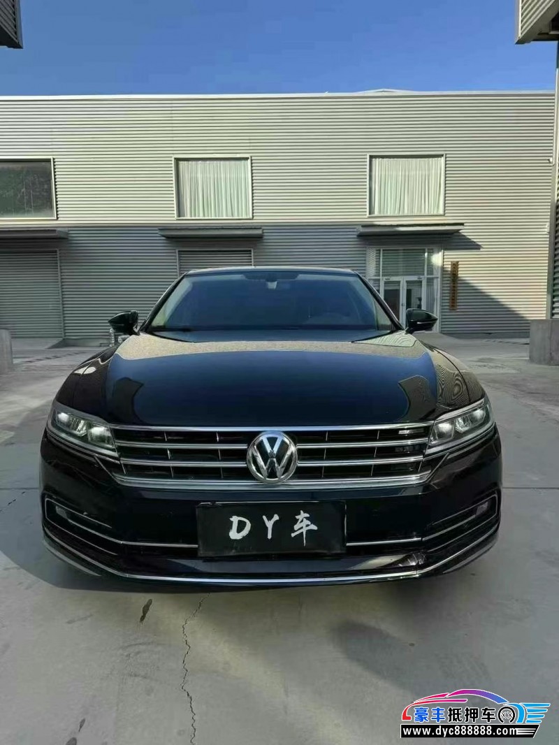 17年大众辉昂轿车抵押车出售