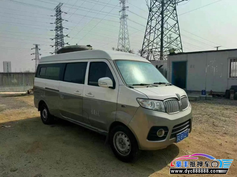 20年金杯海狮X30L轿车抵押车出售