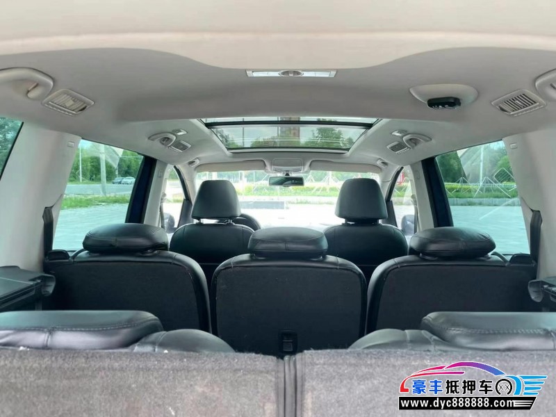 13年大众夏朗轿车抵押车出售