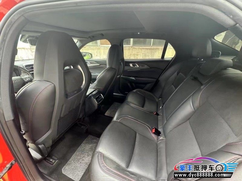 19年领克03轿车抵押车出售