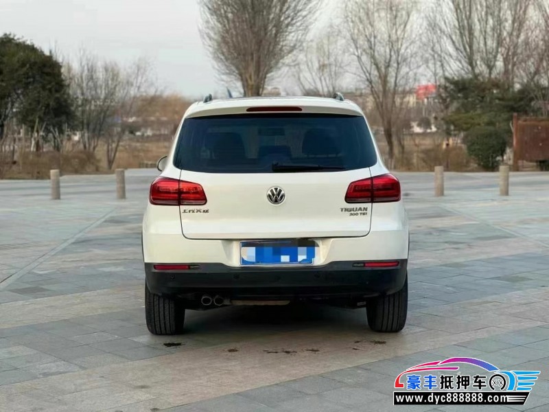 17年大众途观轿车抵押车出售