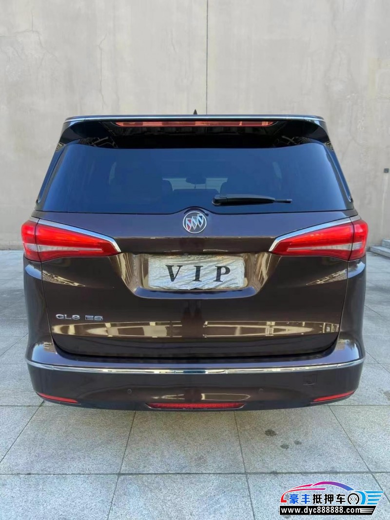 19年别克GL8轿车抵押车出售