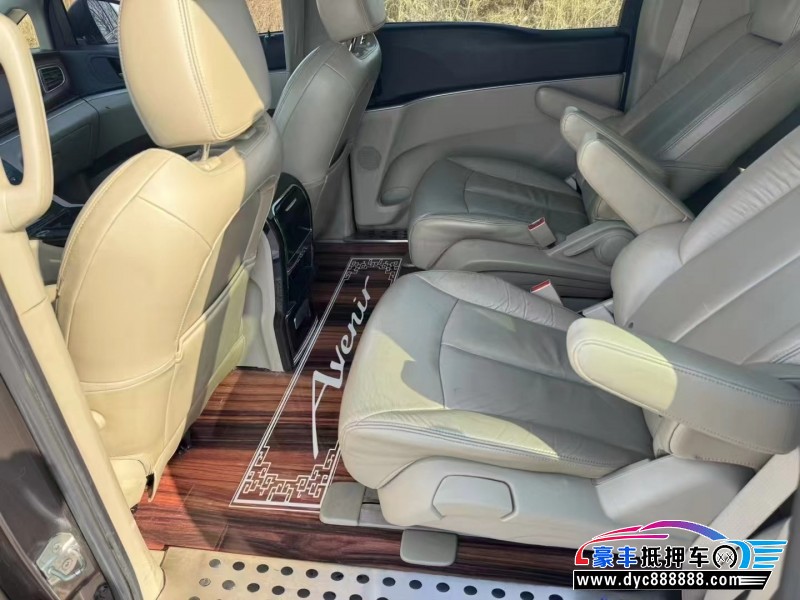 16年别克GL8轿车抵押车出售