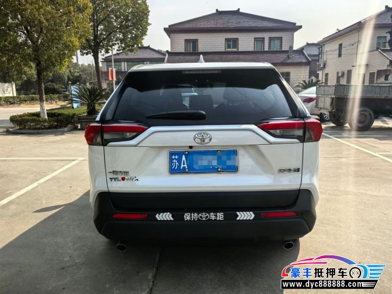 23年丰田RAV4轿车抵押车出售