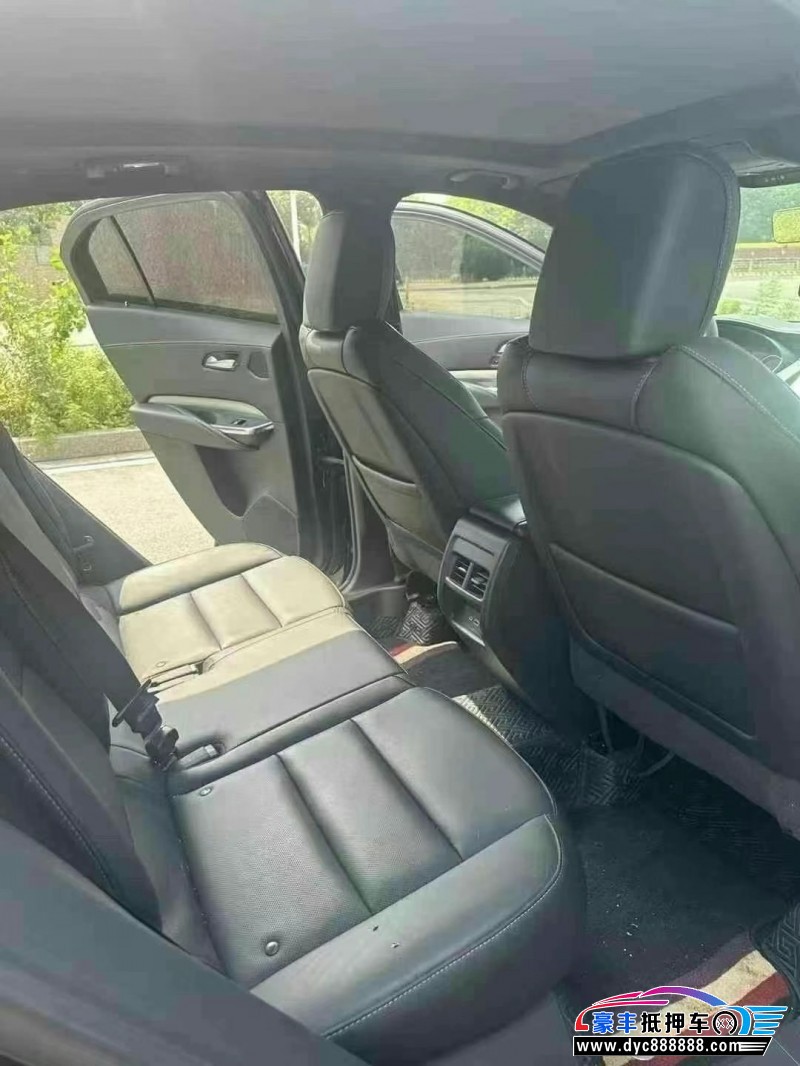 21年凯迪拉克XT4轿车抵押车出售