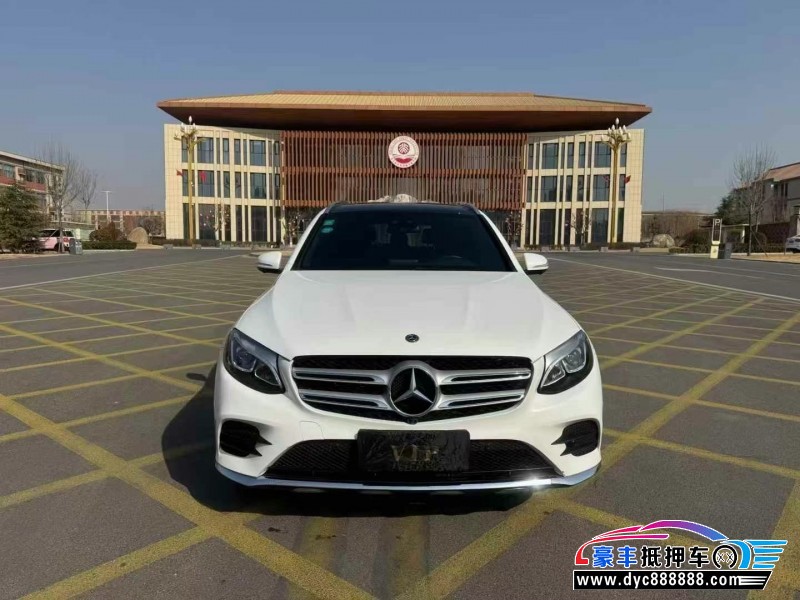 19年奔驰GLC轿车抵押车出售