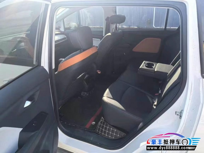 23年奔腾奔腾NAT轿车抵押车出售