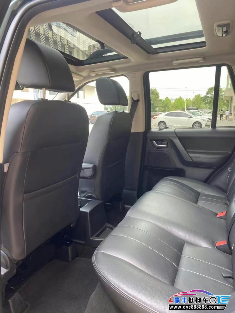 14年路虎神行者2轿车抵押车出售