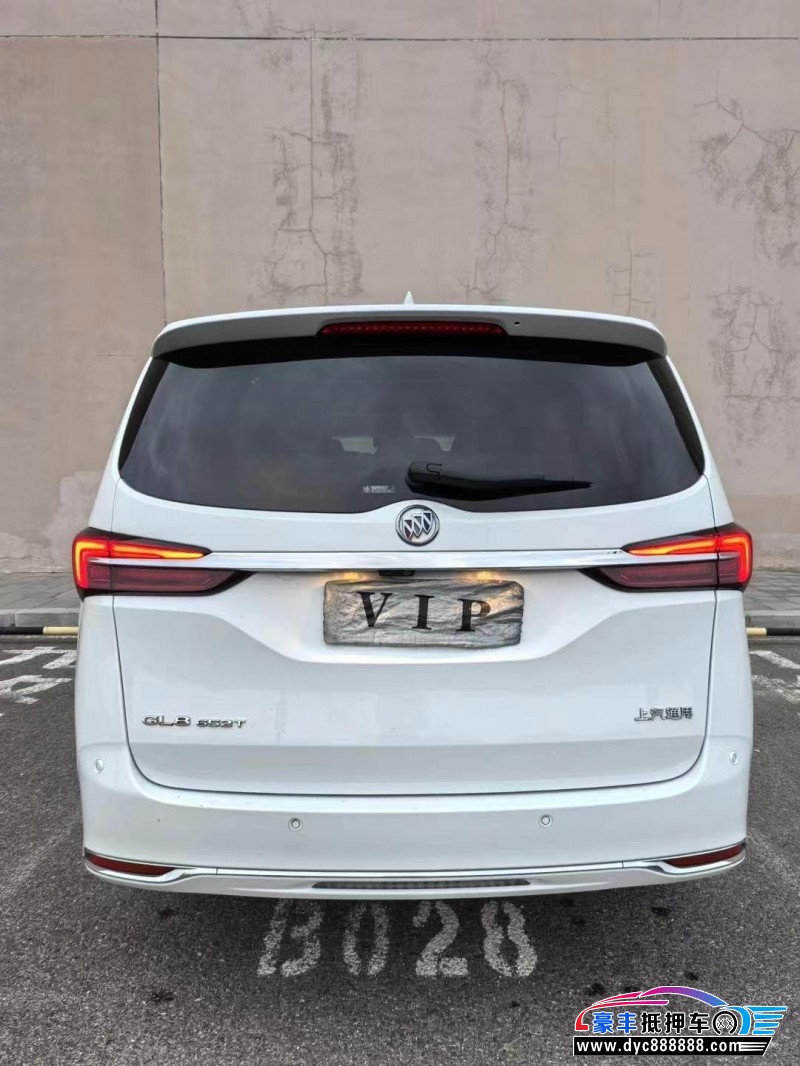 21年别克GL8轿车抵押车出售